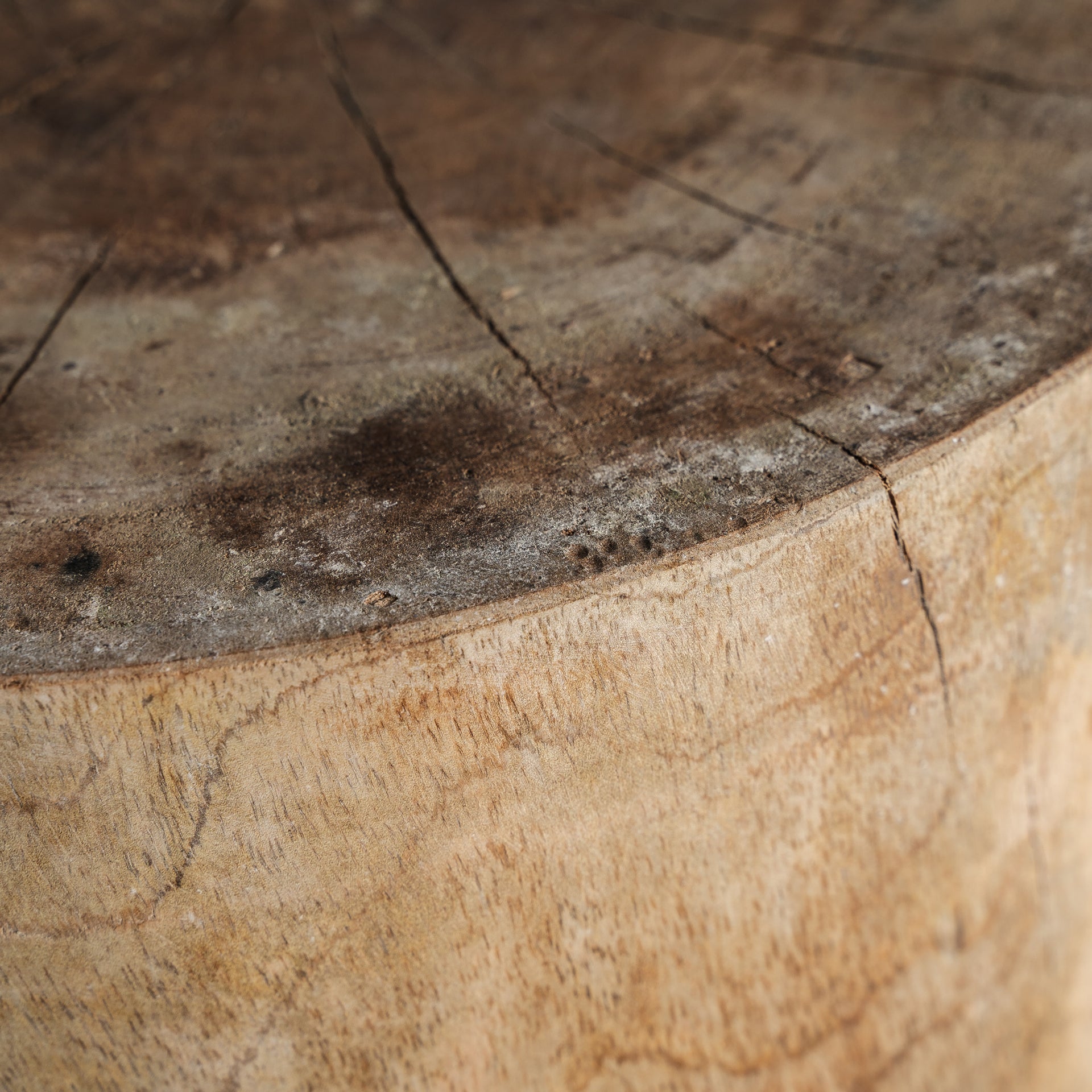 GUELMA STOOL